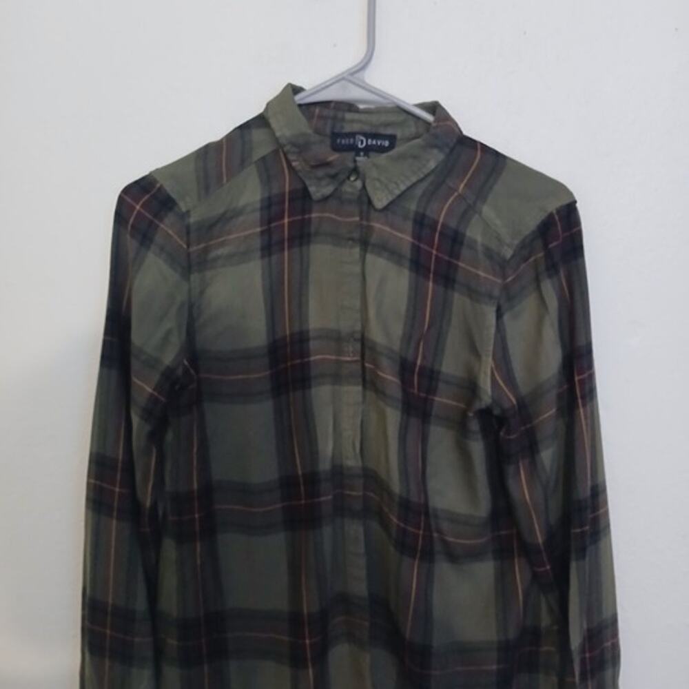 Fred David Women's Plaid Button-Down Shirt Size Small Long Sleeve Green Fall Top